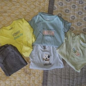 Lot of newborn to 3 months Carter's